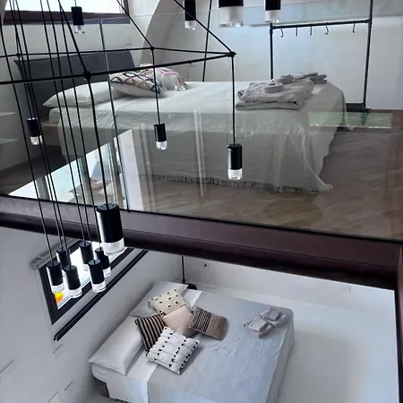 Aeneas Pool & Jacuzzi Al Mare Torre Guaceto ספקיולה