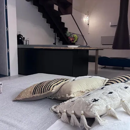 Aeneas Pool & Jacuzzi Al Mare Torre Guaceto וילה *