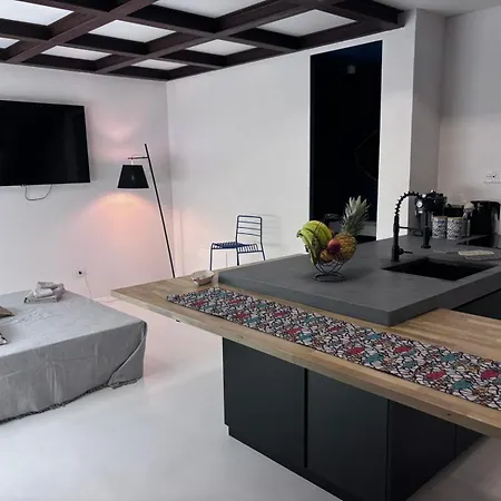 Aeneas Pool & Jacuzzi Al Mare Torre Guaceto Villa