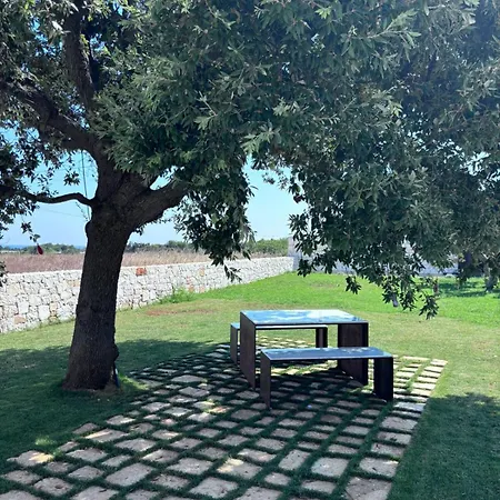 Aeneas Pool & Jacuzzi Al Mare Torre Guaceto Villa