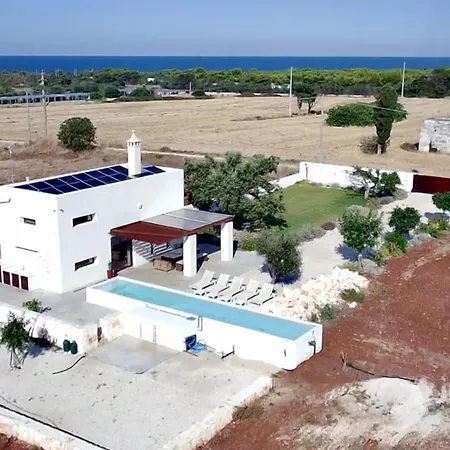 Aeneas Pool & Jacuzzi Al Mare Torre Guaceto *