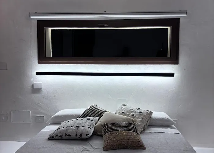 Villa Aeneas Pool & Jacuzzi Al Mare Torre Guaceto *