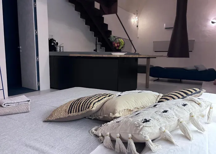 Aeneas Pool & Jacuzzi Al Mare Torre Guaceto וילה *