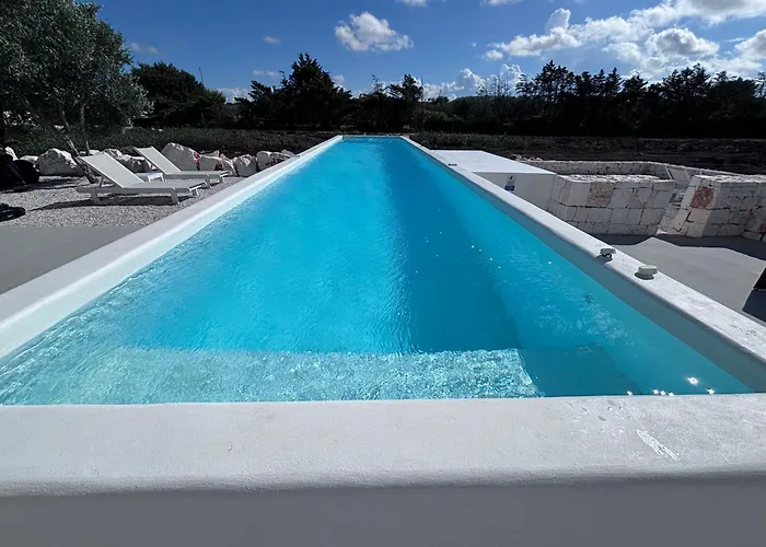 Aeneas Pool & Jacuzzi Al Mare Torre Guaceto Villa